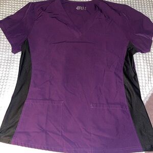 Scrubs set: Fitted Purple and Black